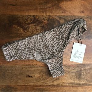 🌺SOLD🌺 Acacia brown snake Mumbai bottoms